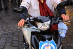 240203-114_Carnavalske-wandeling-Jan