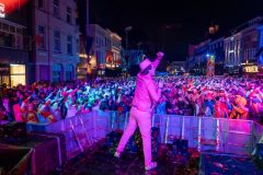 240211_223_Hossen-op-de-Markt-Marcel