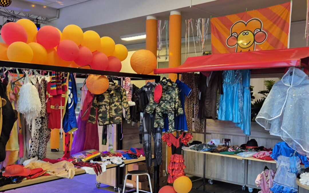 Heel Breda verkleed met carnaval